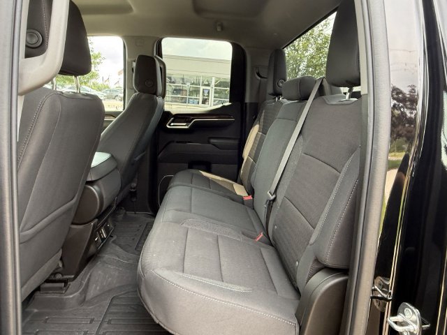 Used 2023 GMC Sierra 1500 Elevation w/ LPO, Elevation Black Package AWD/4WD image 10