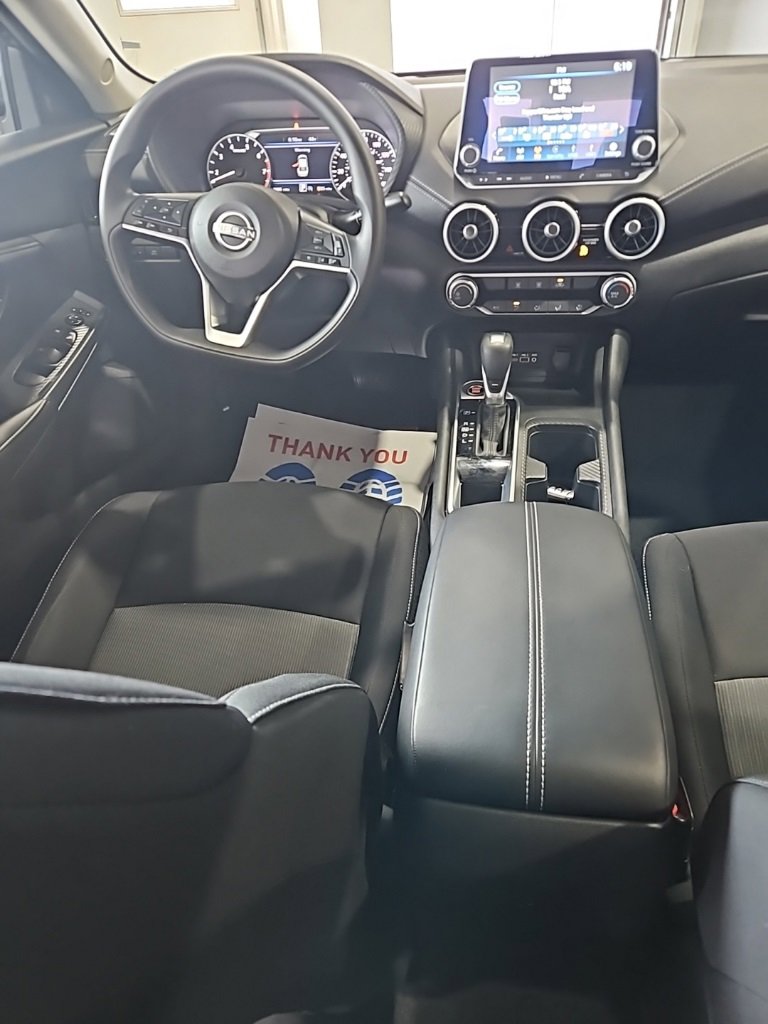 Used 2025 Nissan Sentra SV image 24