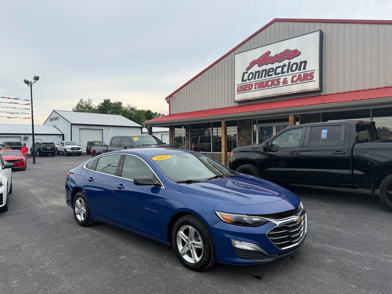 Used 2023 Chevrolet Malibu LS FWD video 1