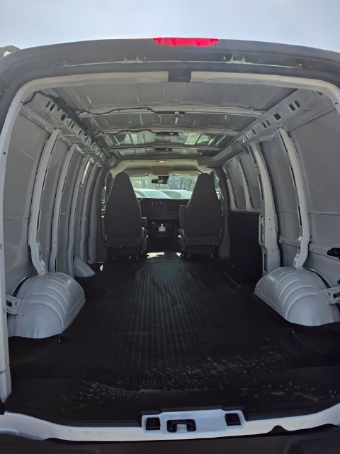 New 2026 Chevrolet Express 2500 w/ Driver Convenience Package RWD image 8
