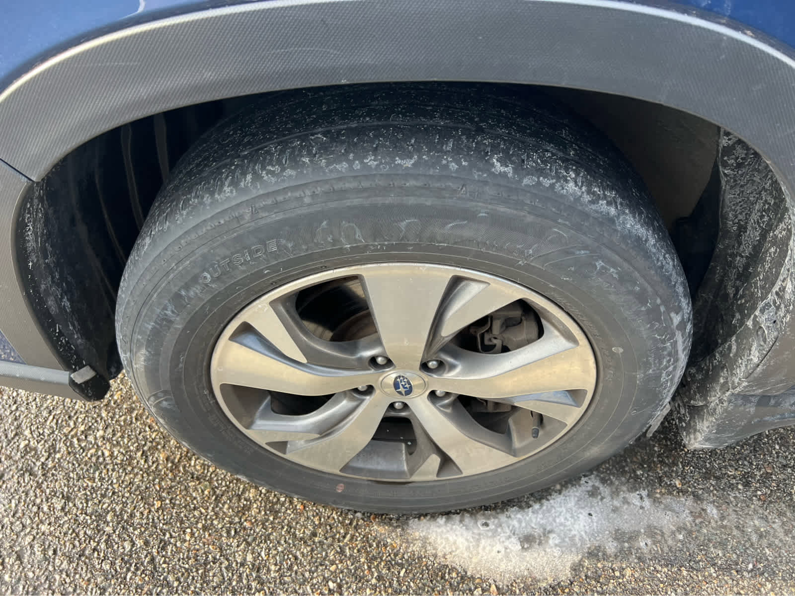 Used 2022 Subaru Ascent Premium image 12