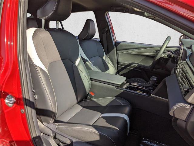 Used 2025 Toyota Camry SE image 19