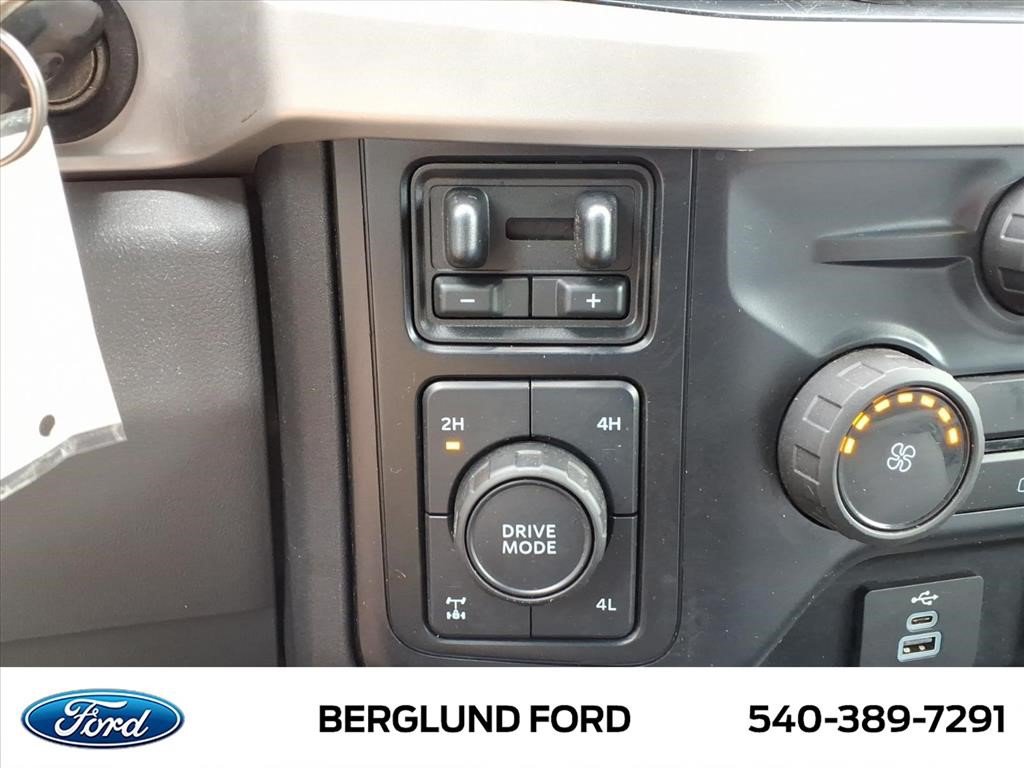 Used 2023 Ford F250 XL w/ 360-Degree Camera Package AWD/4WD image 26