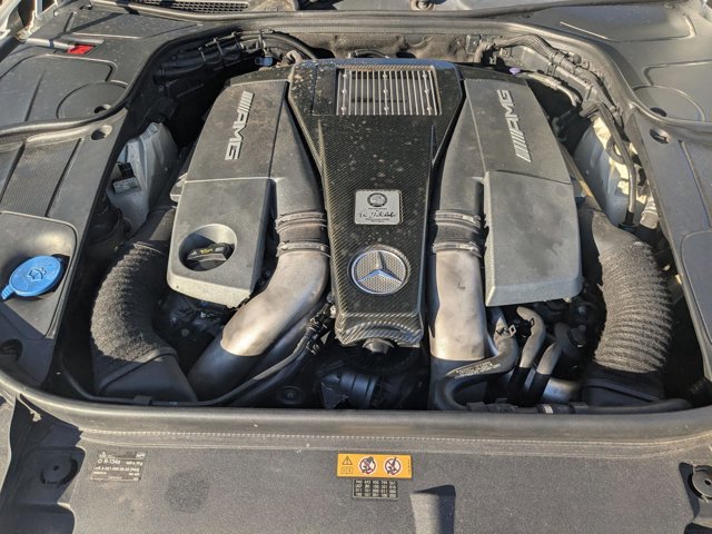 Used 2015 Mercedes-Benz S 63 AMG 4MATIC Sedan image 23
