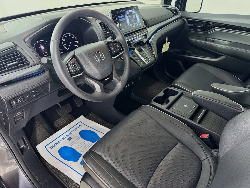 Used 2026 Honda Odyssey Elite image 16