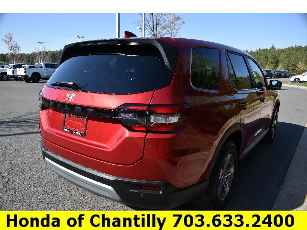 Used 2025 Honda Pilot EX-L image 7