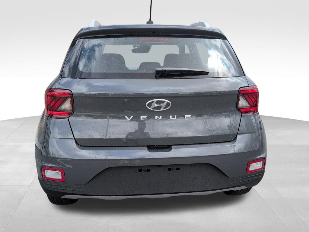New 2026 Hyundai Venue SEL FWD image 6