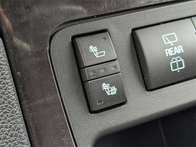 Used 2016 Buick Enclave Leather image 25