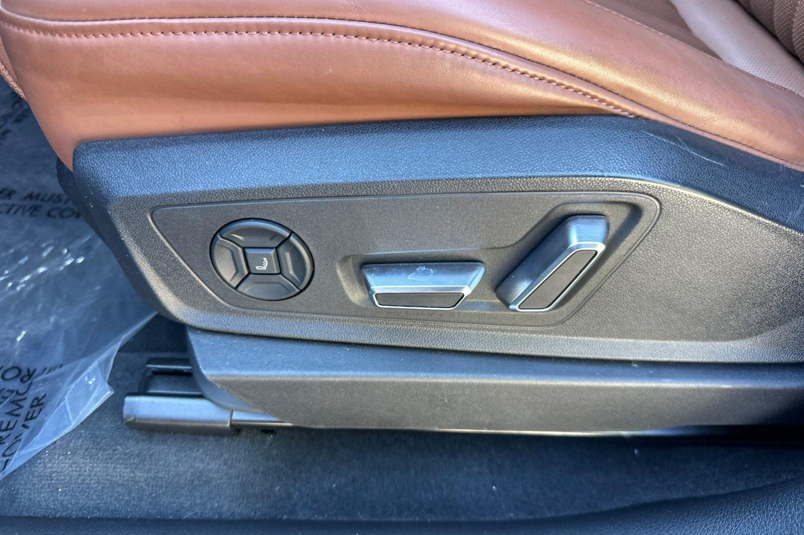 Used 2019 Audi e-tron Prestige AWD/4WD image 13