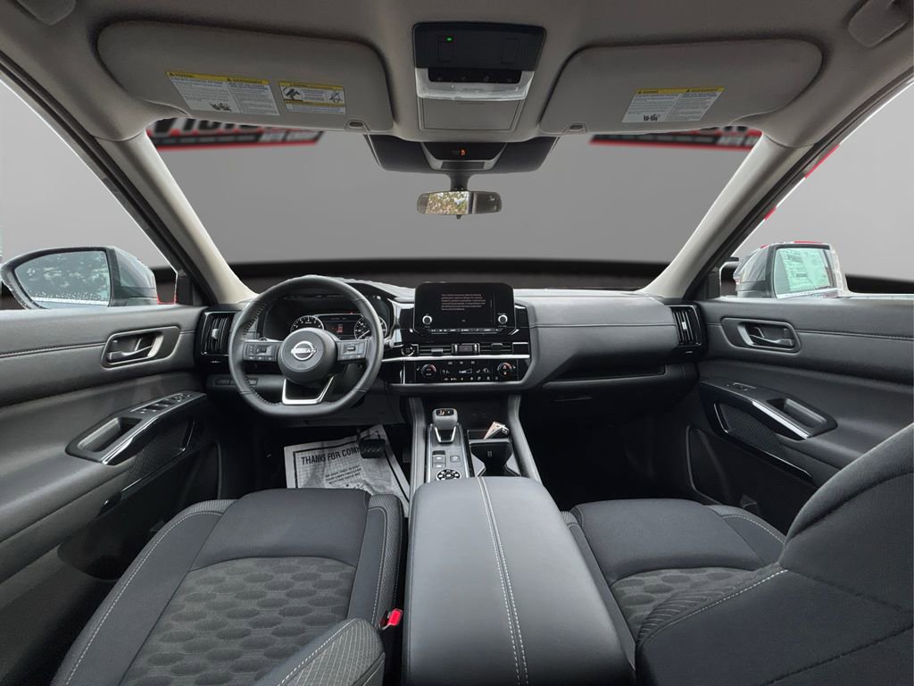New 2025 Nissan Pathfinder SV w/ Black Appearance Package image 18