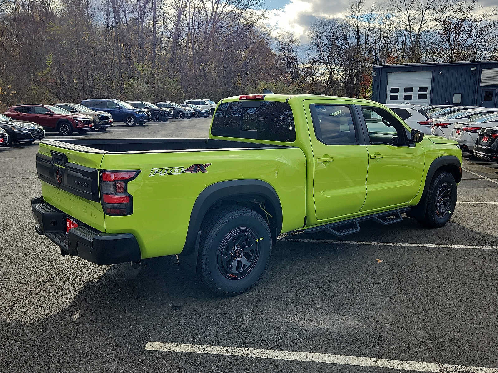 New 2026 Nissan Frontier PRO-4X w/ Tow Package AWD/4WD image 4