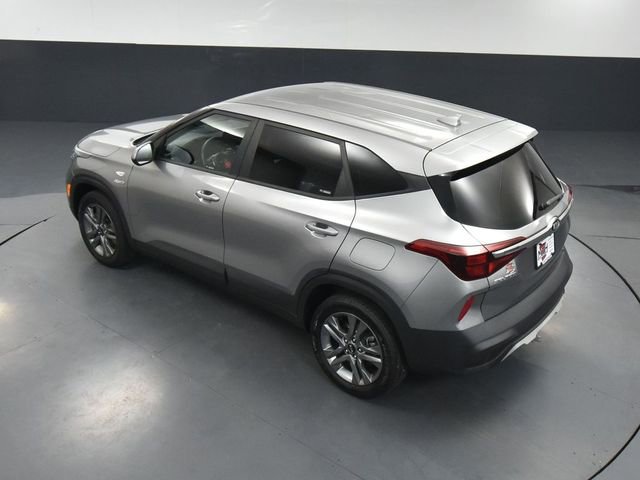 Used 2021 Kia Seltos LX image 49