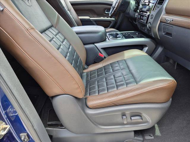Used 2017 Nissan Titan Platinum Reserve RWD image 20
