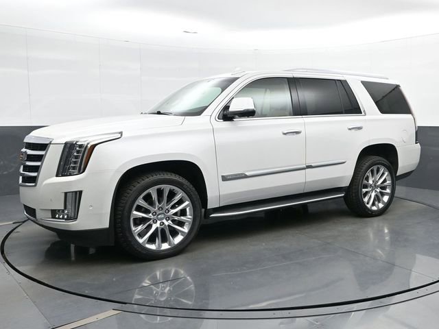 Used 2019 Cadillac Escalade Luxury image 4