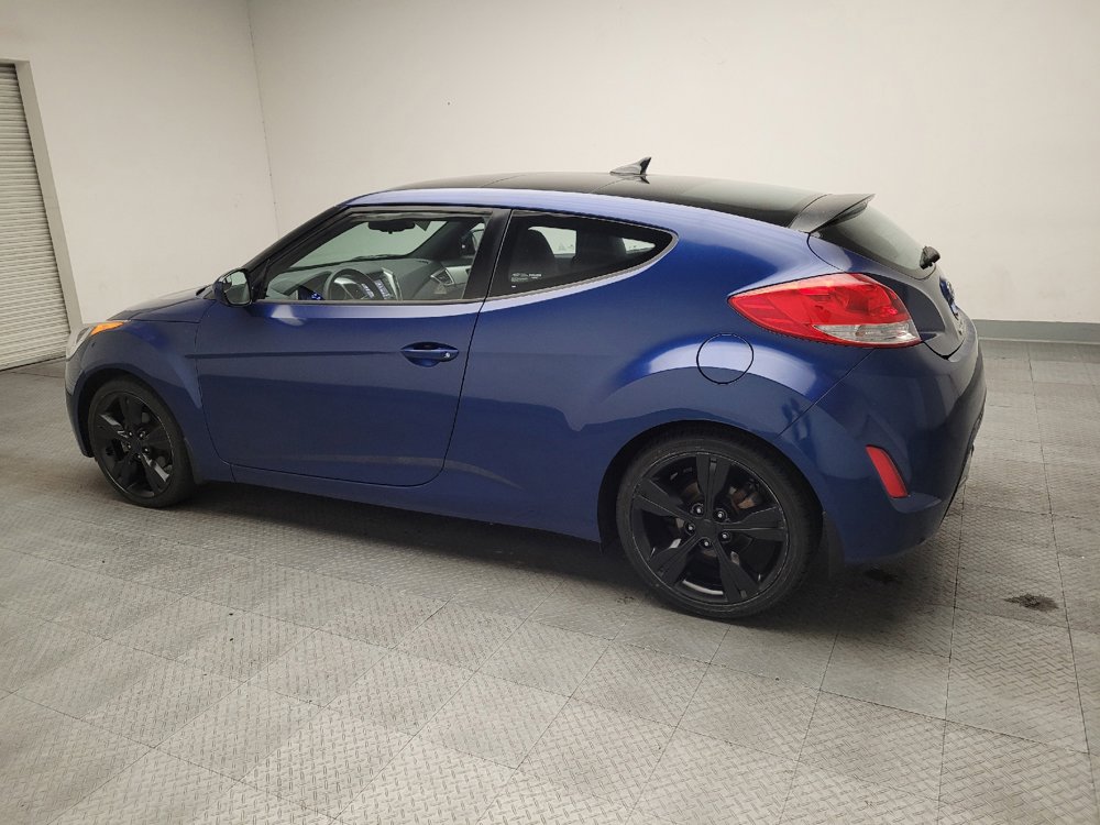 Used 2016 Hyundai Veloster w/ Option Group 02 FWD image 3