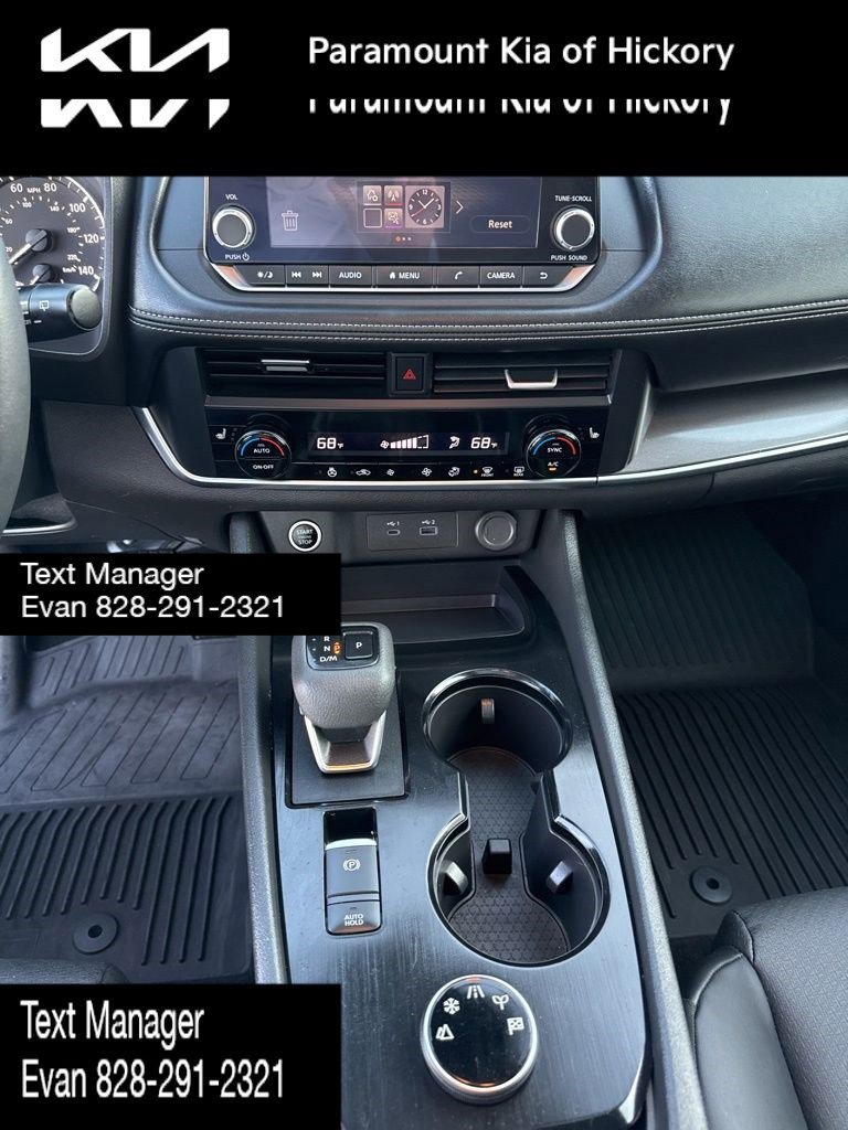 Used 2023 Nissan Rogue SV w/ SV Premium B Package image 24