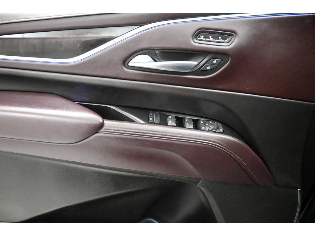Certified 2022 Cadillac Escalade ESV Premium Luxury Platinum image 33
