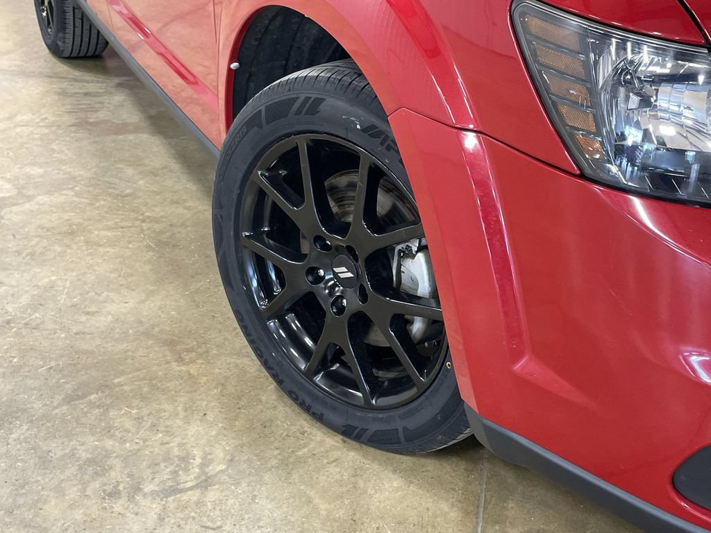 Used 2019 Dodge Journey SE FWD image 11