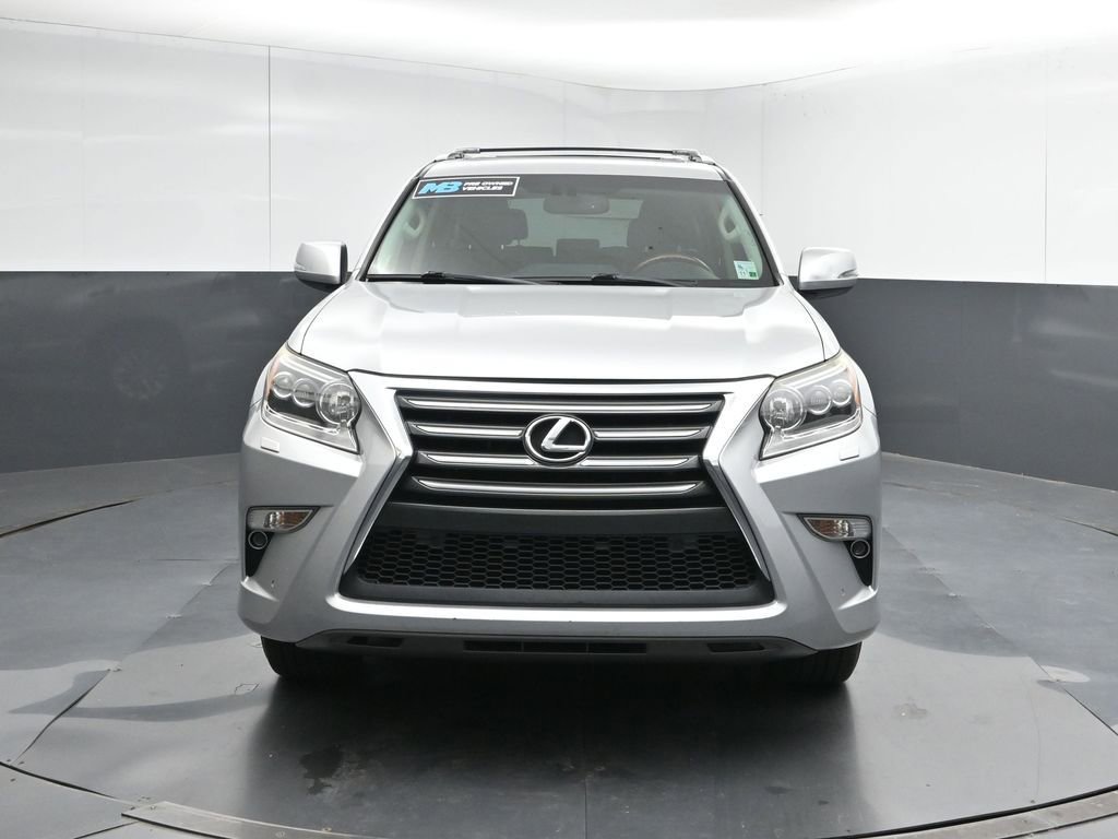 Used 2016 Lexus GX 460 w/ Premium Package AWD/4WD image 8