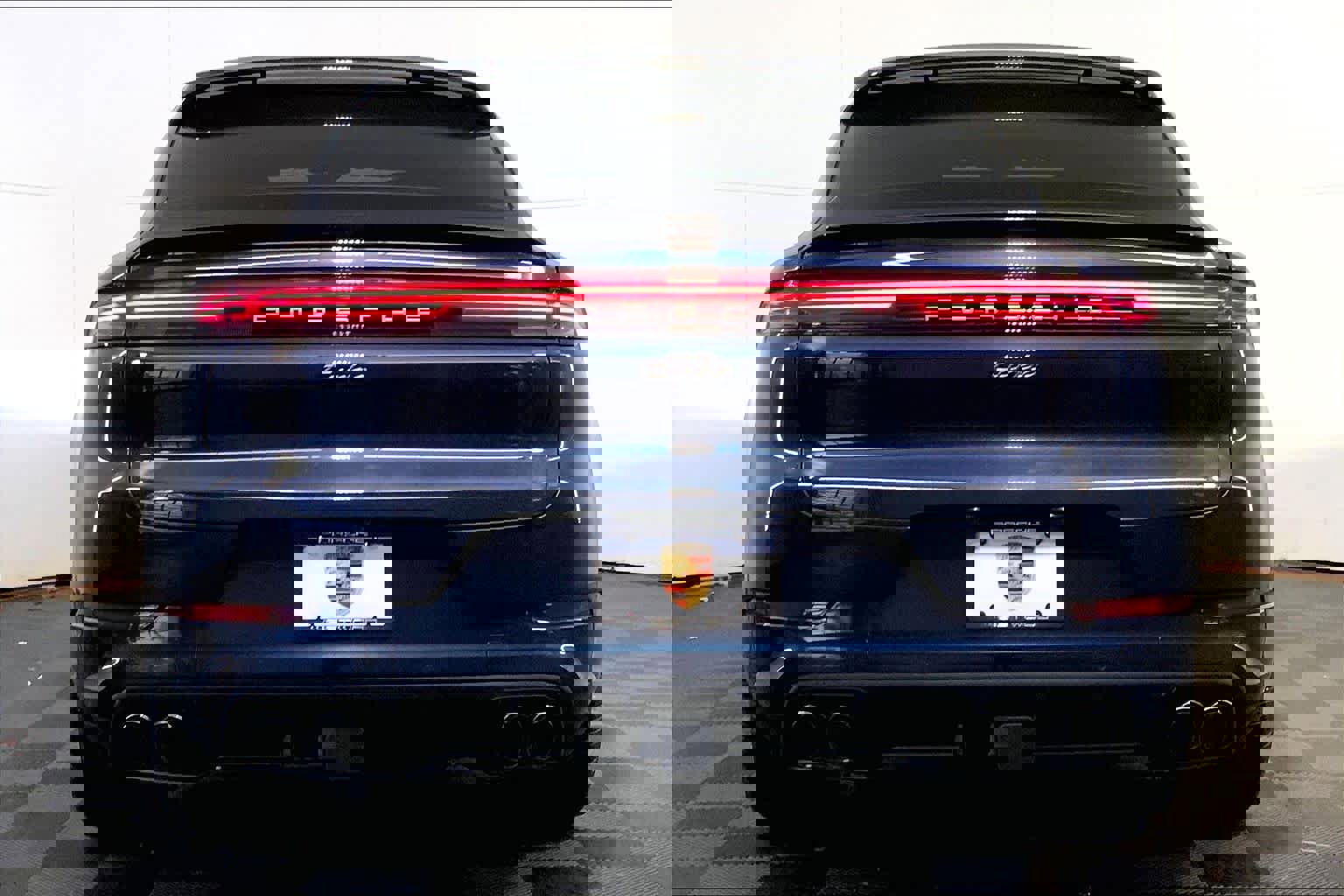 New 2026 Porsche Cayenne Turbo image 6