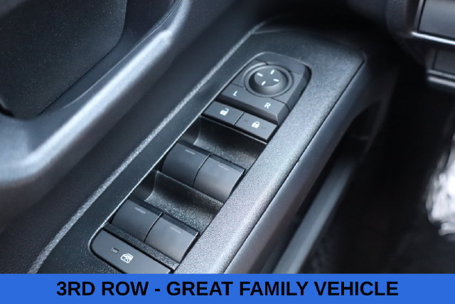 Used 2026 Toyota 4Runner SR5 AWD/4WD image 17