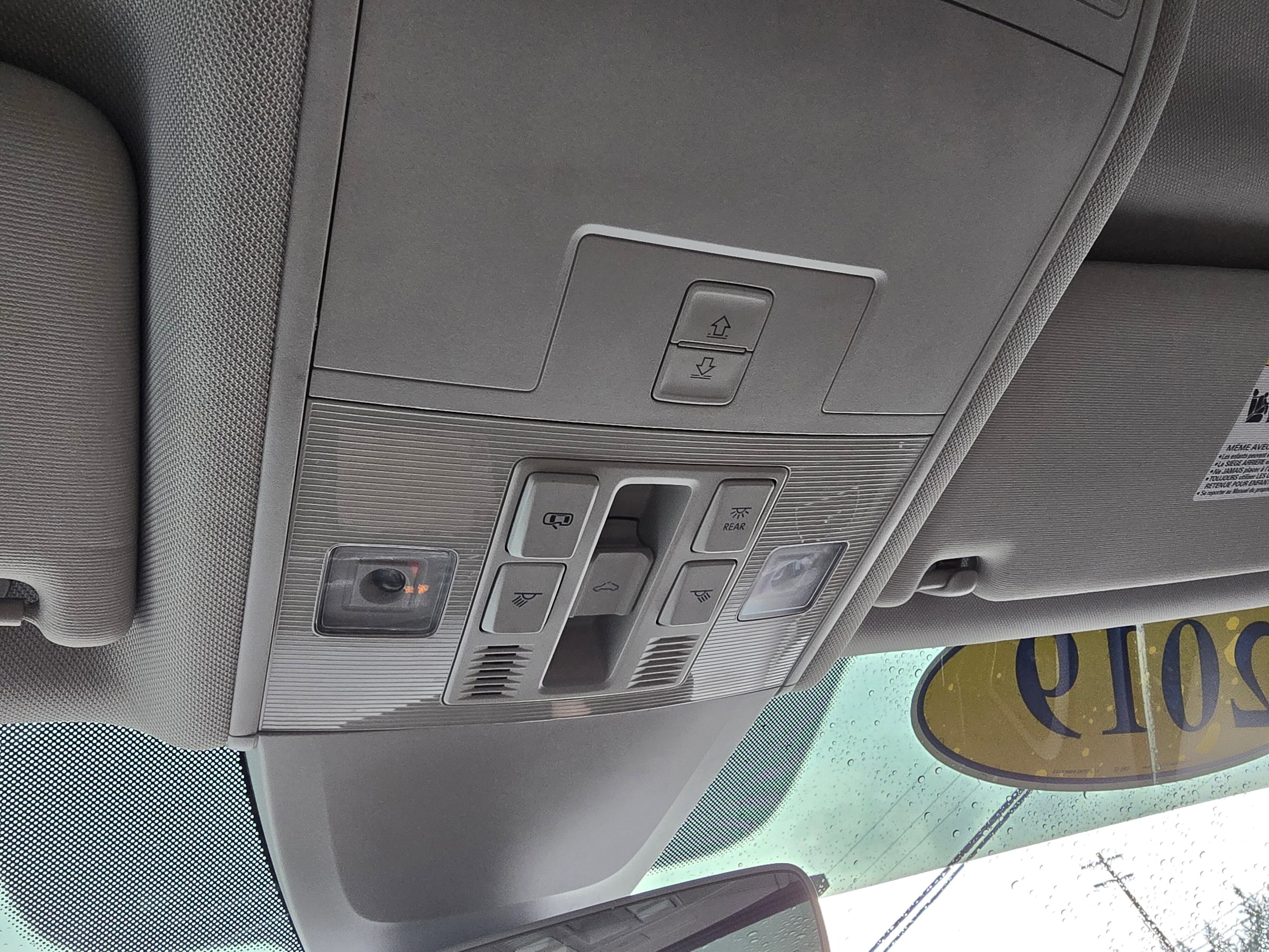 Used 2019 Volkswagen Golf Alltrack SEL image 36