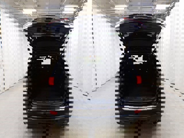 Used 2018 Jeep Grand Cherokee Limited w/ Luxury Group II image 16