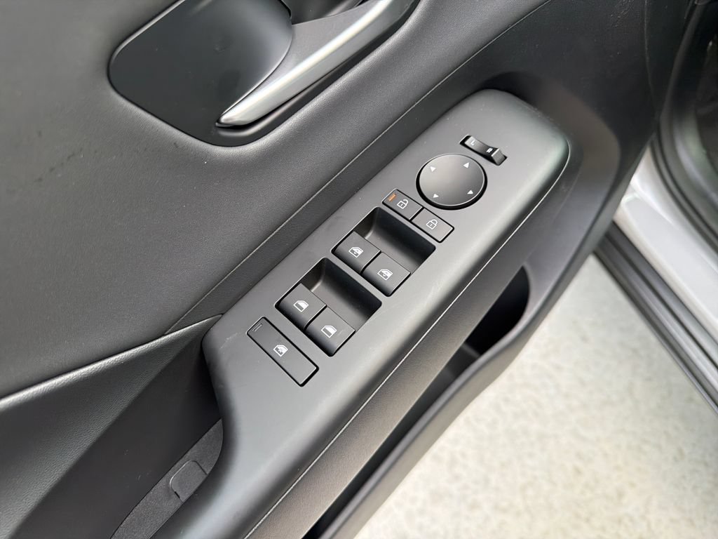 New 2026 Hyundai Kona SEL Premium FWD image 15
