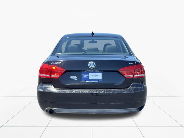 Used 2015 Volkswagen Passat 1.8T Wolfsburg Edition FWD image 4