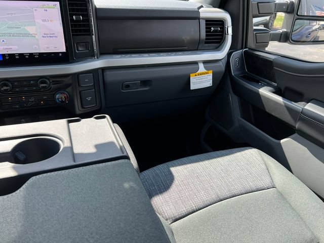 New 2026 Ford F250 XLT w/ XLT Premium Package AWD/4WD image 37