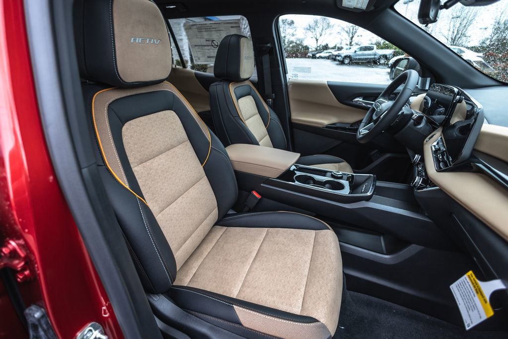 New 2026 Chevrolet Equinox ACTIV w/ Safety and Technology Package image 31