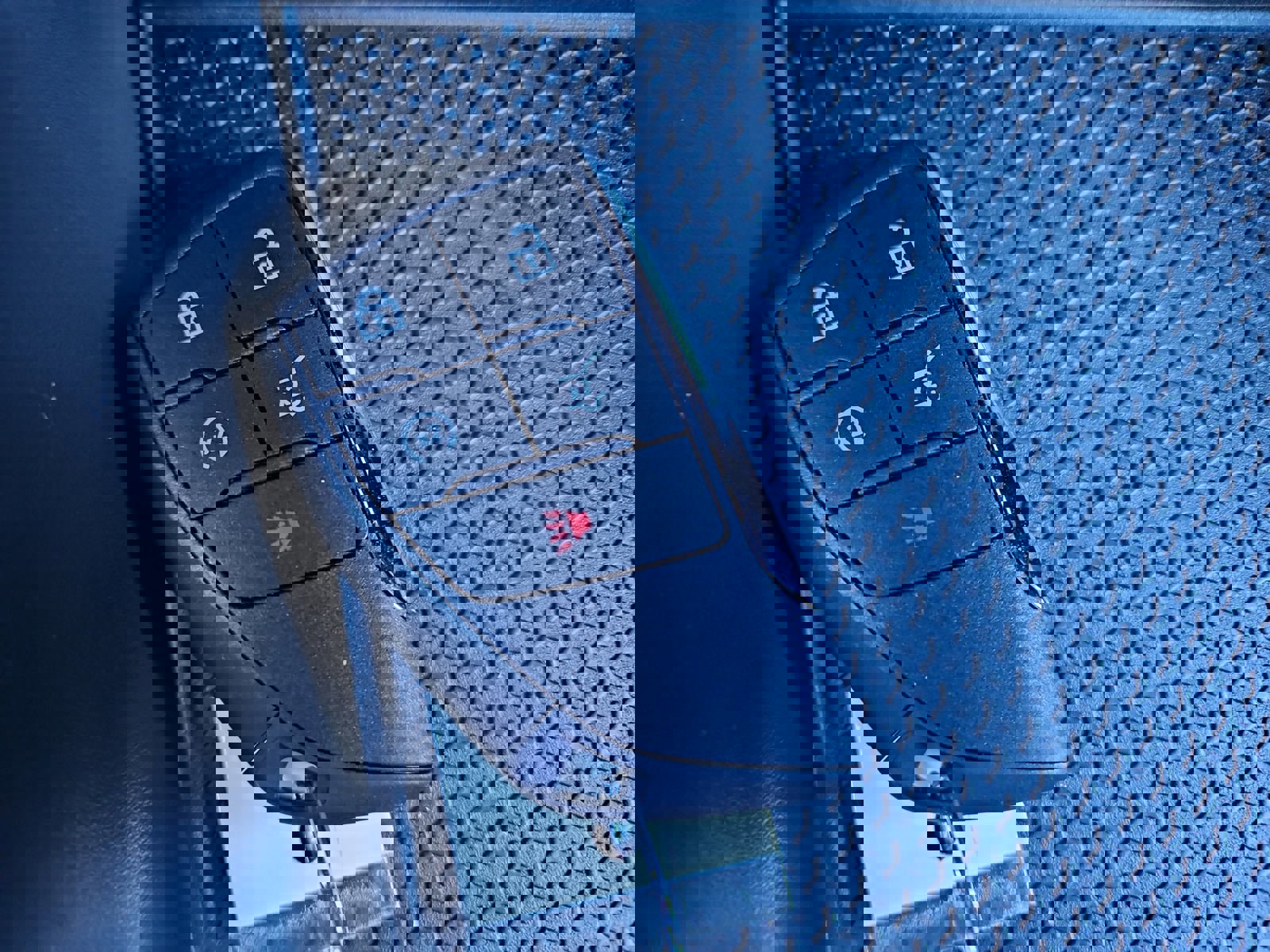 New 2026 Chevrolet Equinox LT w/ Convenience Package II image 12