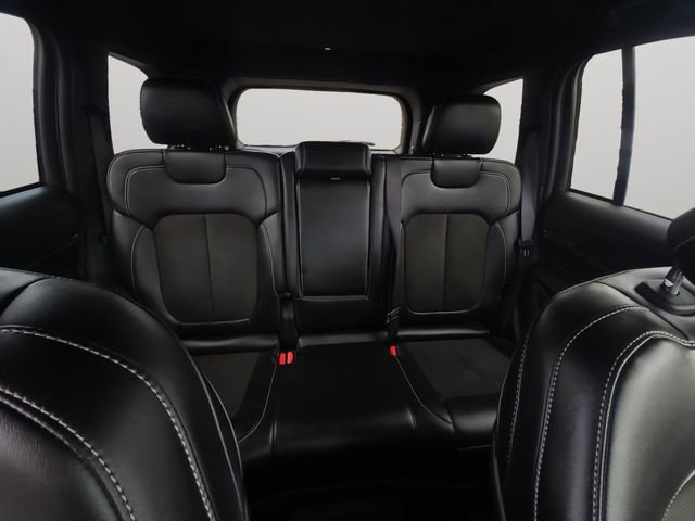 Used 2023 Jeep Grand Cherokee Altitude AWD/4WD image 17