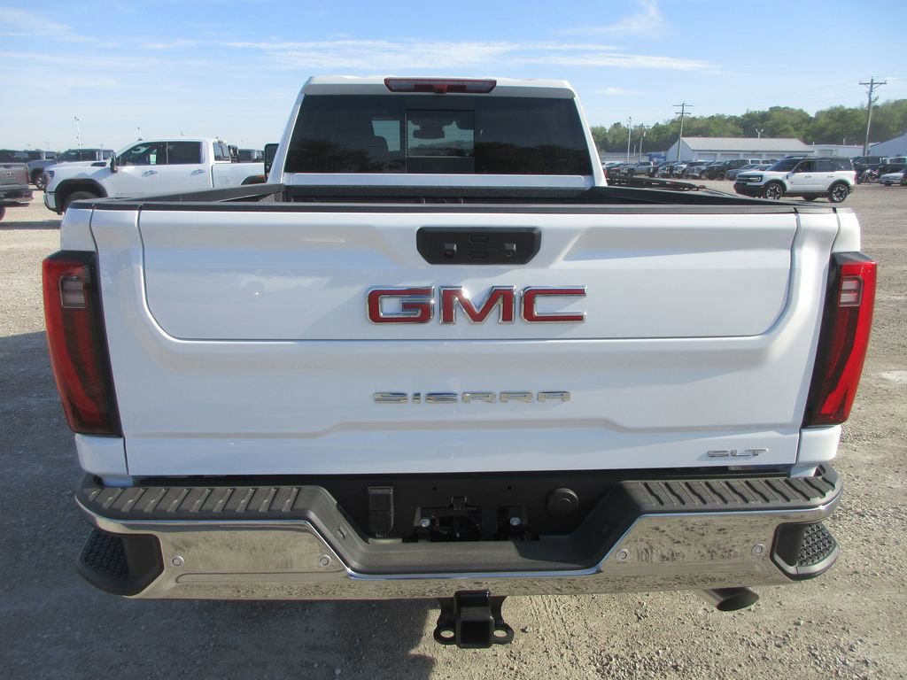New 2026 GMC Sierra 2500 SLT w/ SLT Premium Package AWD/4WD image 6