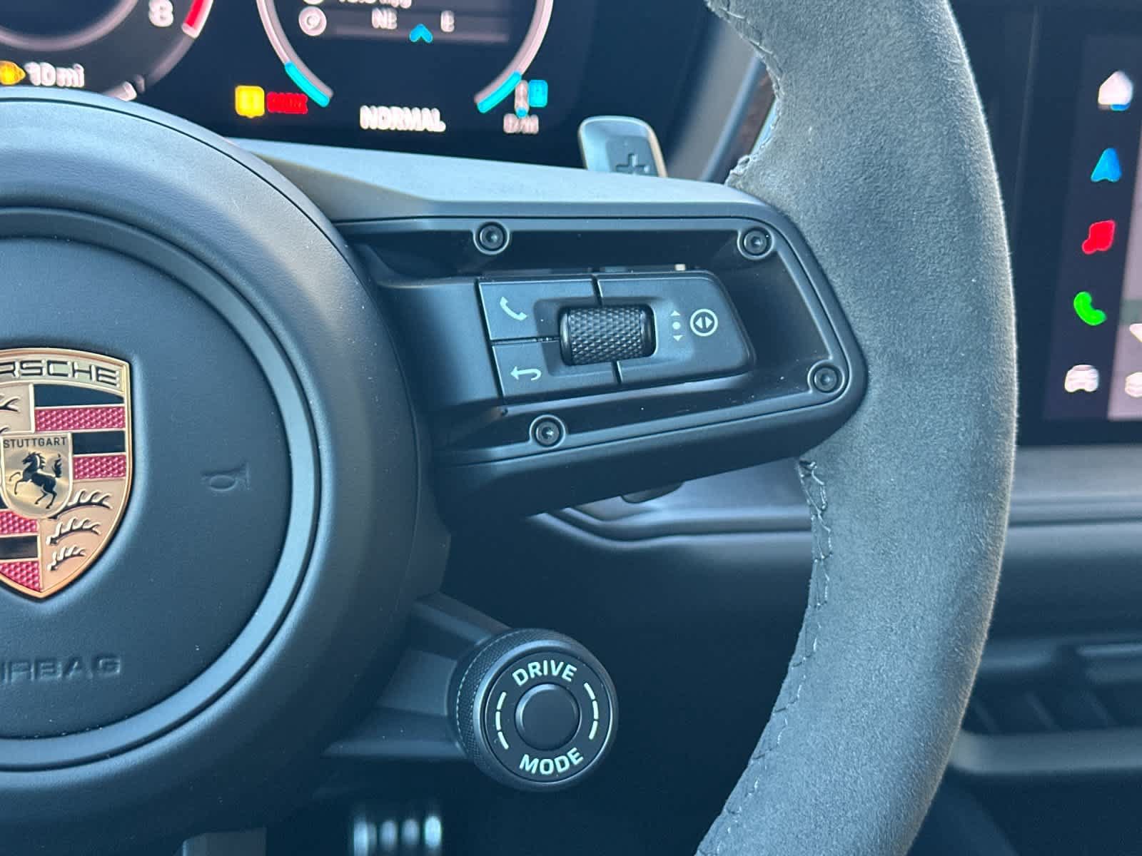New 2026 Porsche Cayenne GTS AWD/4WD image 29