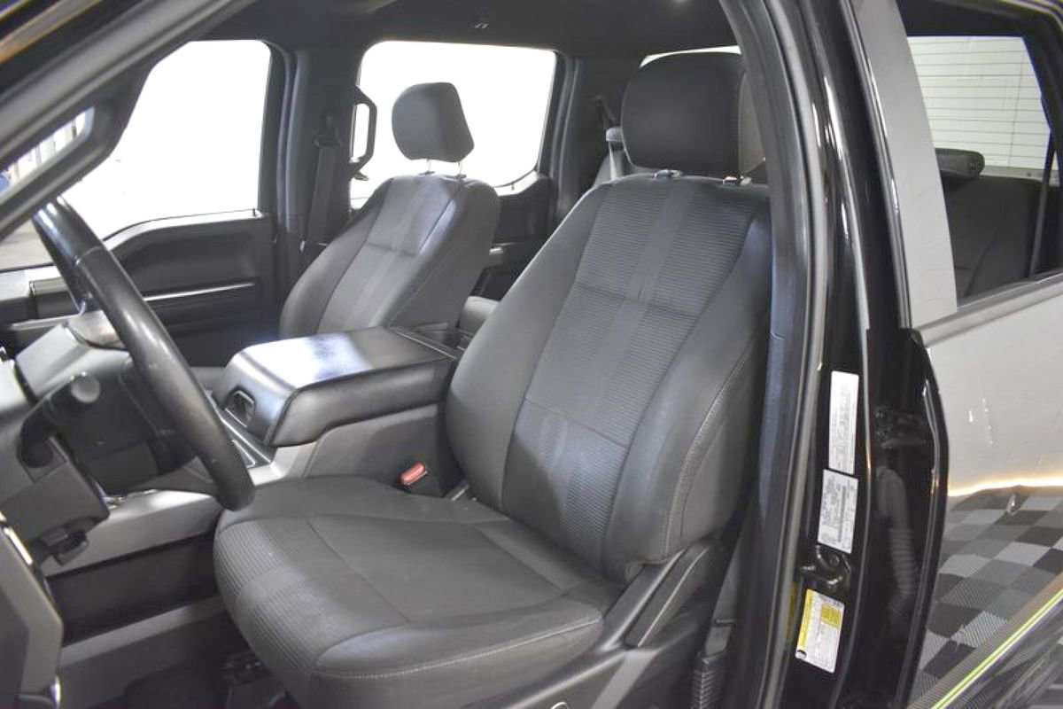 Used 2016 Ford F150 XLT w/ Equipment Group 301A Mid image 11