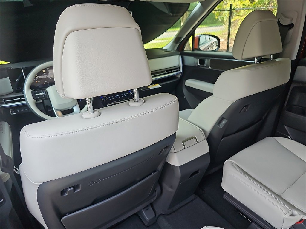 New 2025 Hyundai Santa Fe Calligraphy image 17