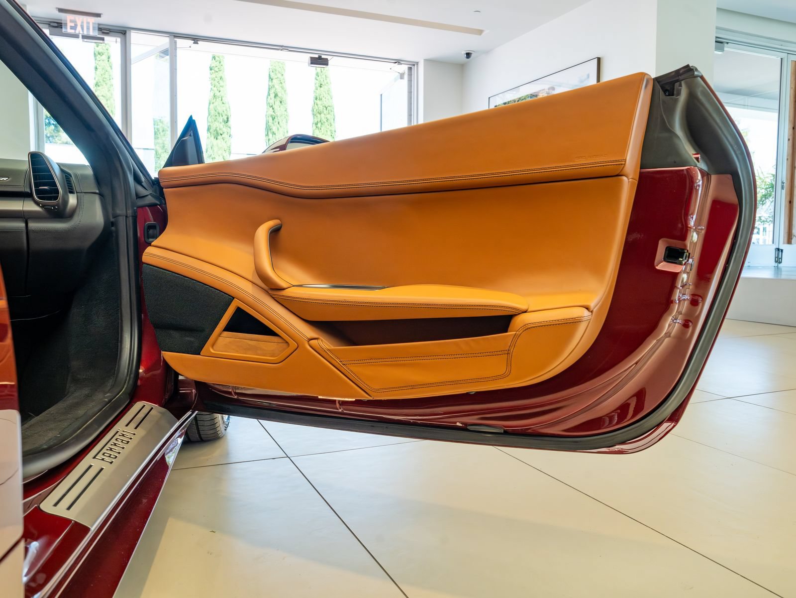 Certified 2013 Ferrari 458 Spider RWD image 21