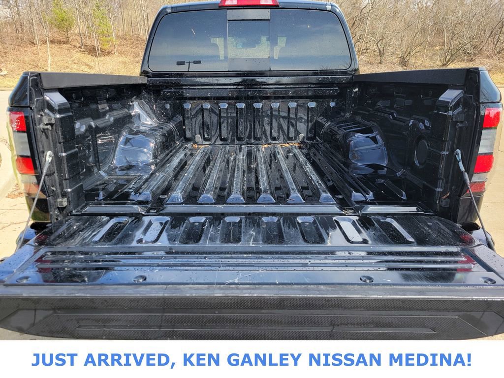 Certified 2023 Nissan Frontier PRO-4X w/ Technology Package image 5