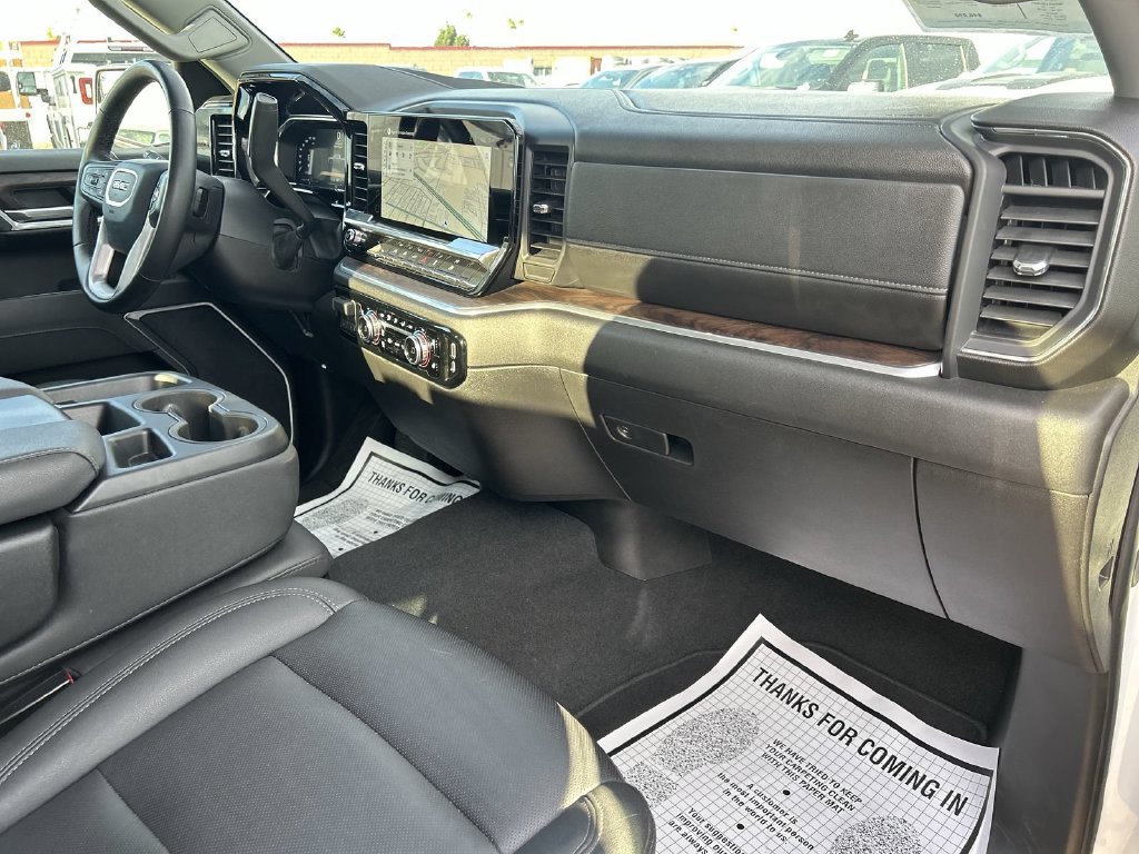 Certified 2026 GMC Sierra 1500 SLT RWD image 27