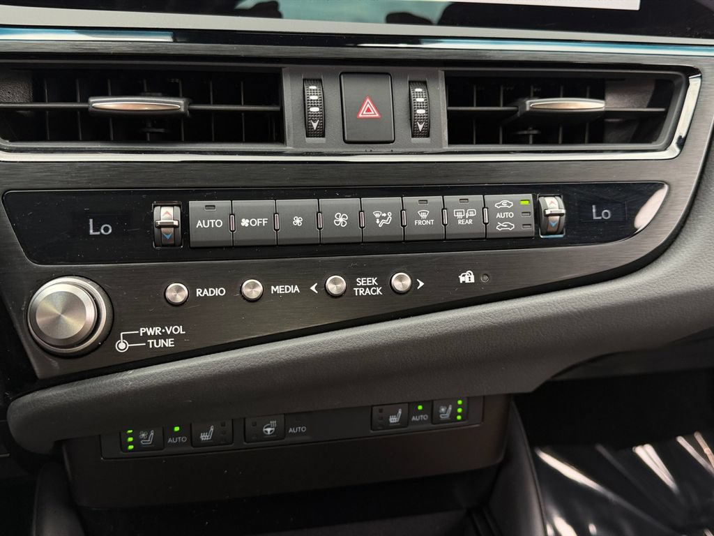Certified 2025 Lexus ES 350 w/ Premium Package FWD image 22