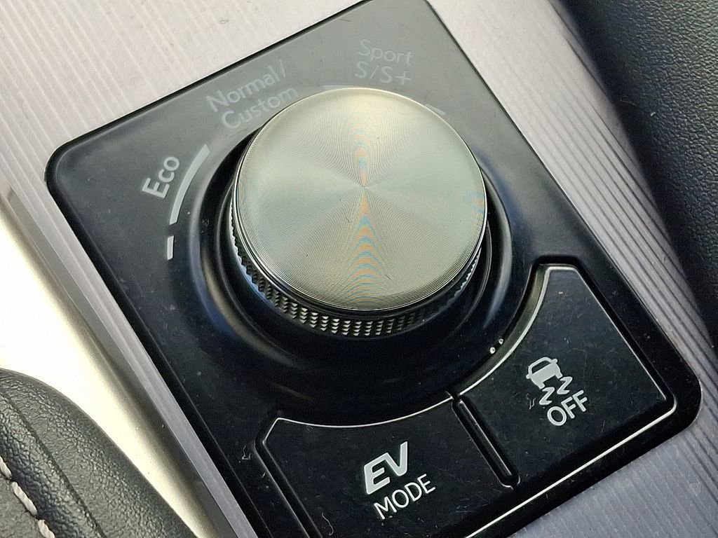 Used 2021 Lexus RX 450h F Sport image 25