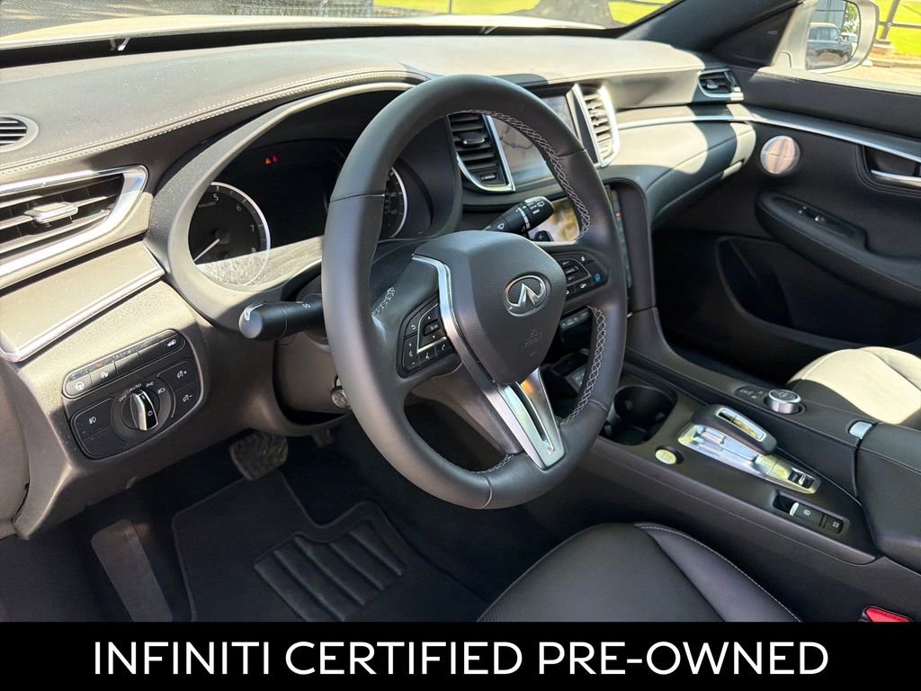 Certified 2025 INFINITI QX55 Essential AWD/4WD image 18