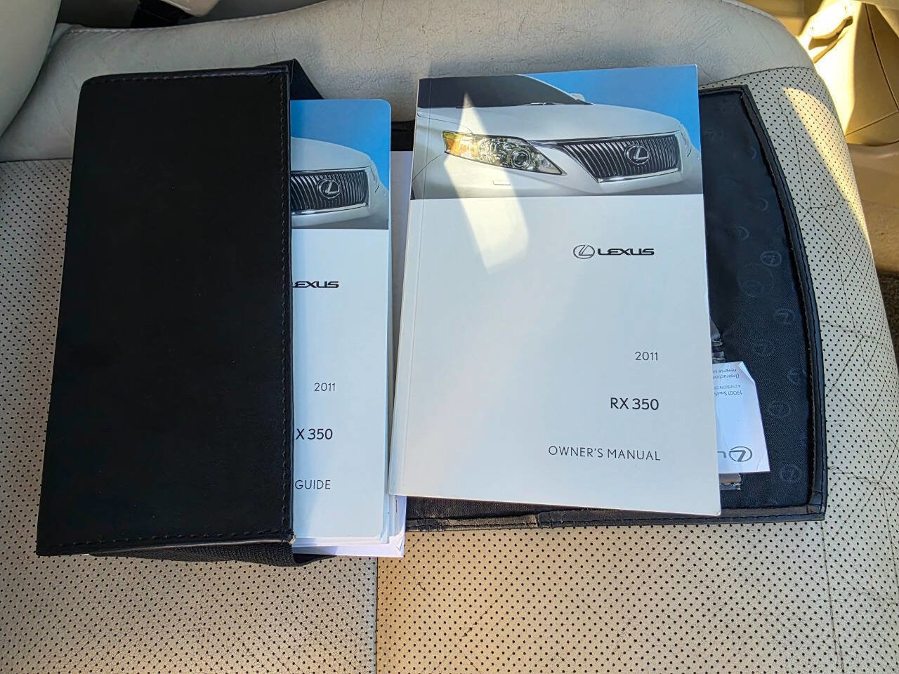 Used 2011 Lexus RX 350 2WD image 33