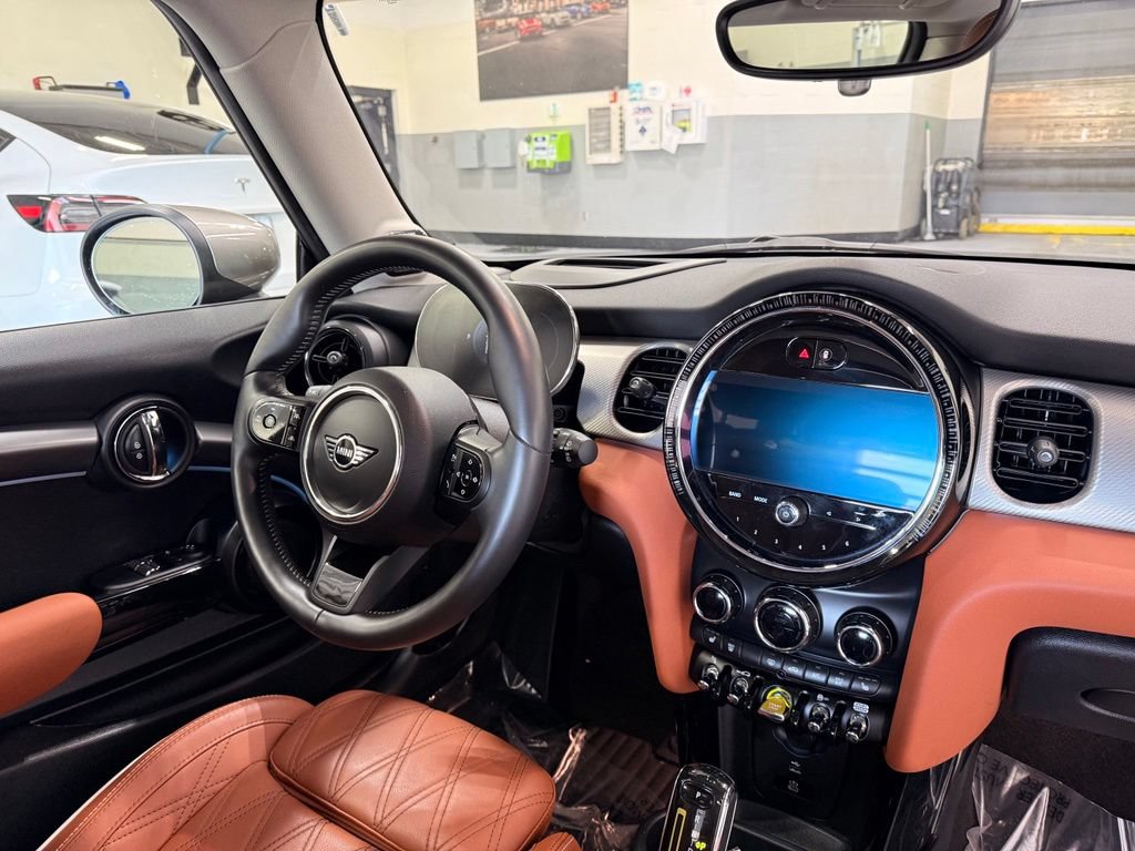 Used 2024 MINI Cooper SE FWD image 26