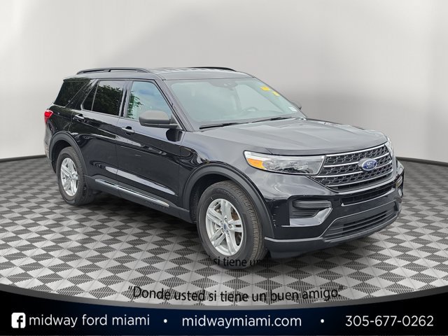 Certified 2024 Ford Explorer XLT RWD image 1