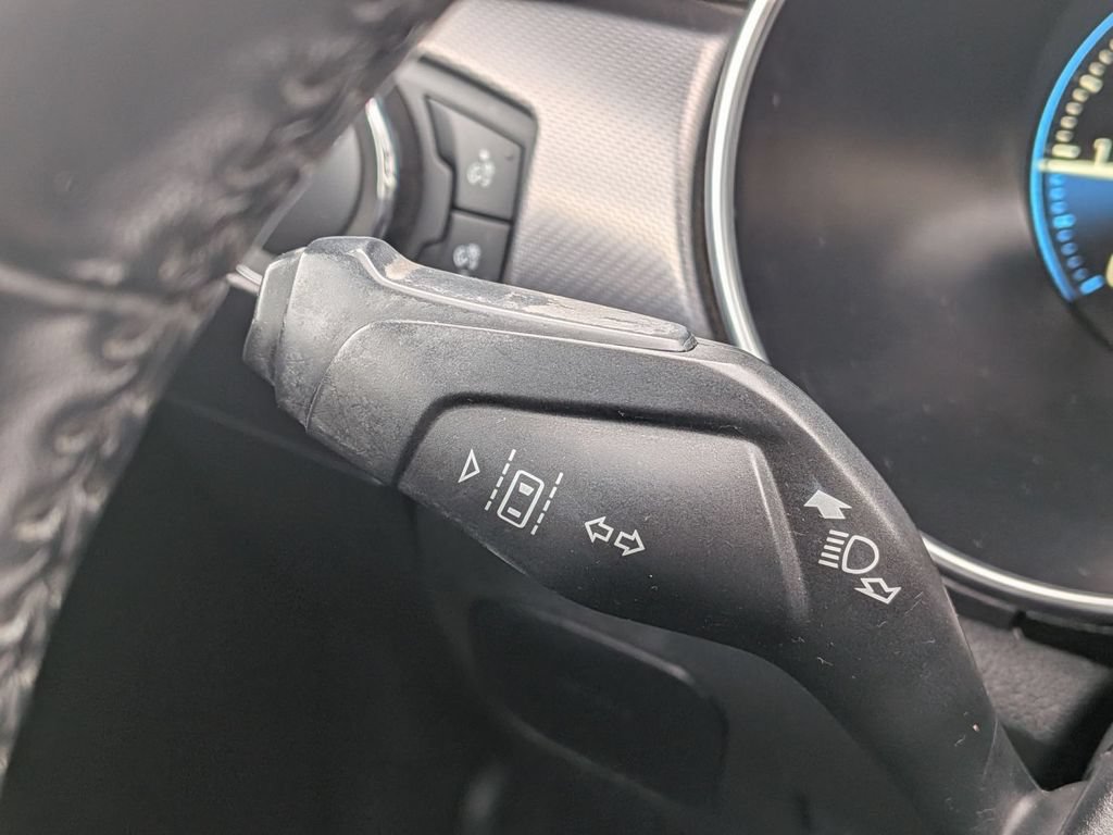 Used 2019 Ford Mustang Premium w/ Equipment Group 201A RWD image 24