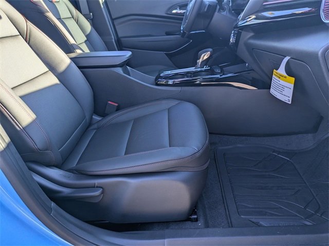 New 2026 Chevrolet Trax RS w/ Sunroof Package image 36