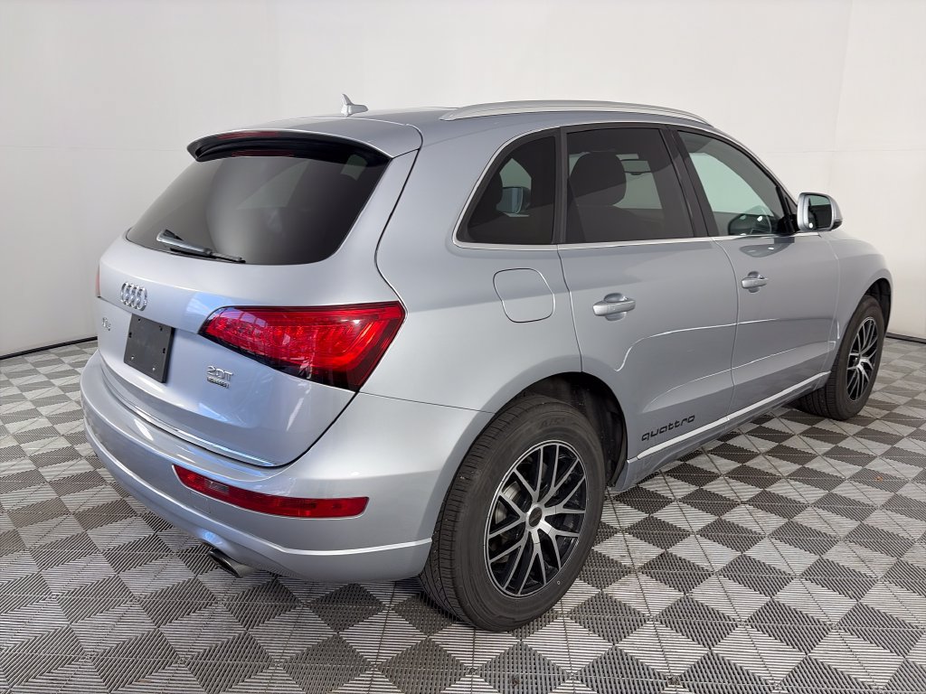 Used 2016 Audi Q5 2.0T Premium Plus w/ Premium Plus Package AWD/4WD image 7