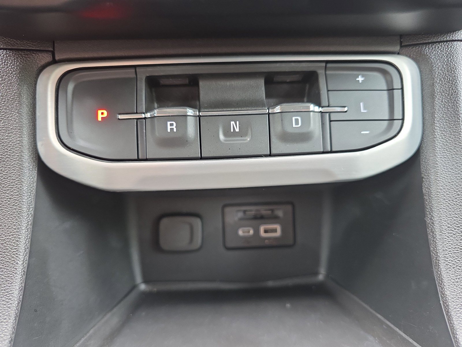 Used 2023 GMC Acadia SLT w/ Preferred Package FWD image 27